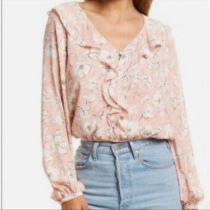 🥳Host Pick!🥳 NWOT ASTR the Label Light Pink Floral Ruffle Button Down Top